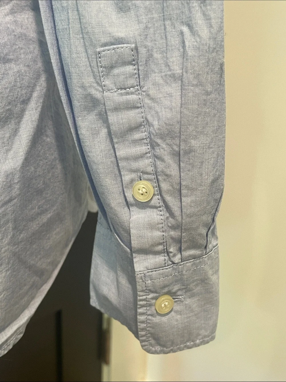 J.Crew Pleated Classic Cotton Button Down Shirt In Light Blue Size M - Picture 4 of 7